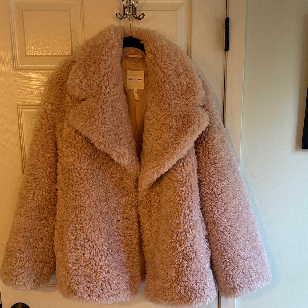 Avec Les Filles Plush Cream Teddy Jacket